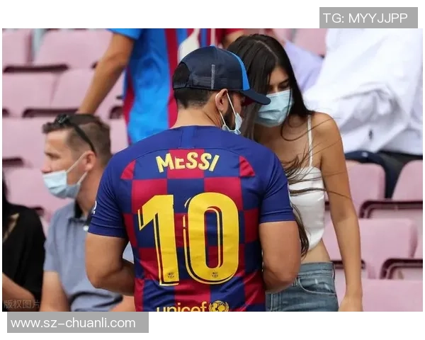 足球明星在家洗衣服的日常生活揭秘与背后的趣事分享